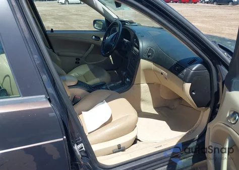 2004 Saab 9-5 Aero from USA, damaged, VIN YS3EH49G943003644